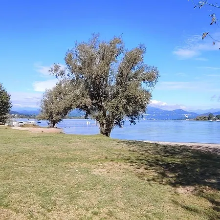 La Terrazza' Mit Seeblick By Interhome Appartement Castelletto sopra Ticino